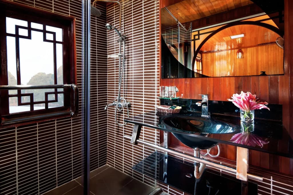 Halong Seasun Cruise - photo 12
