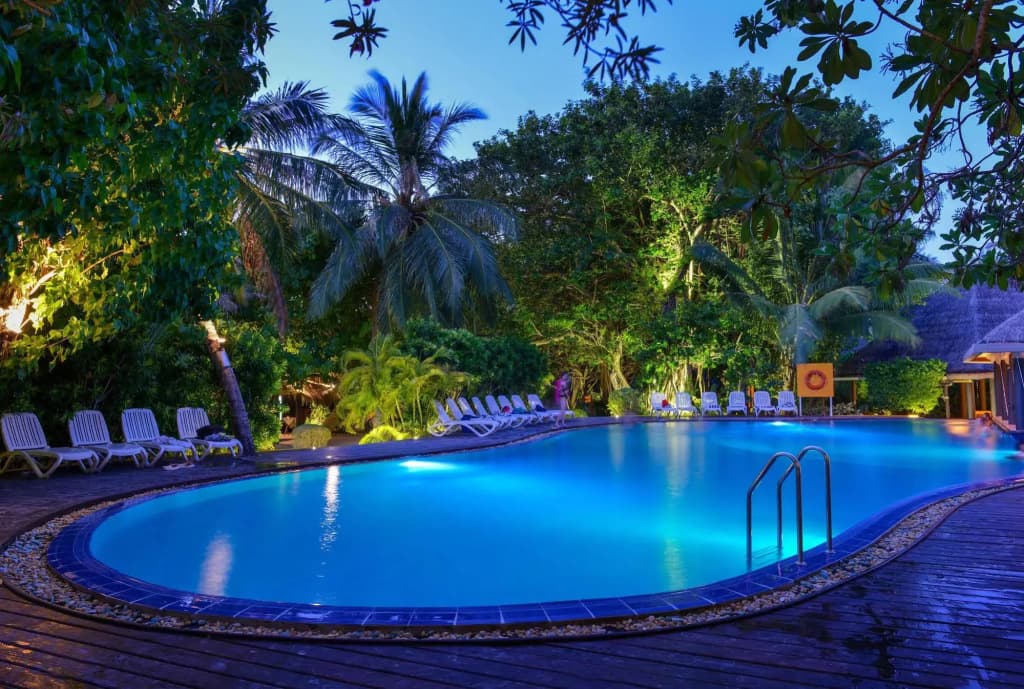 Adaaran Prestige Ocean Villas - photo 3