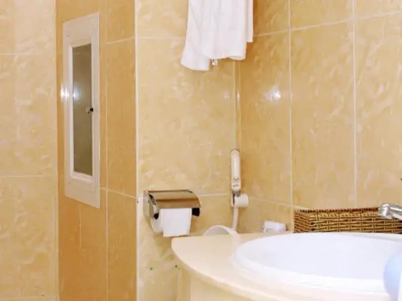 The Carnation Hotel Da Nang - photo 12