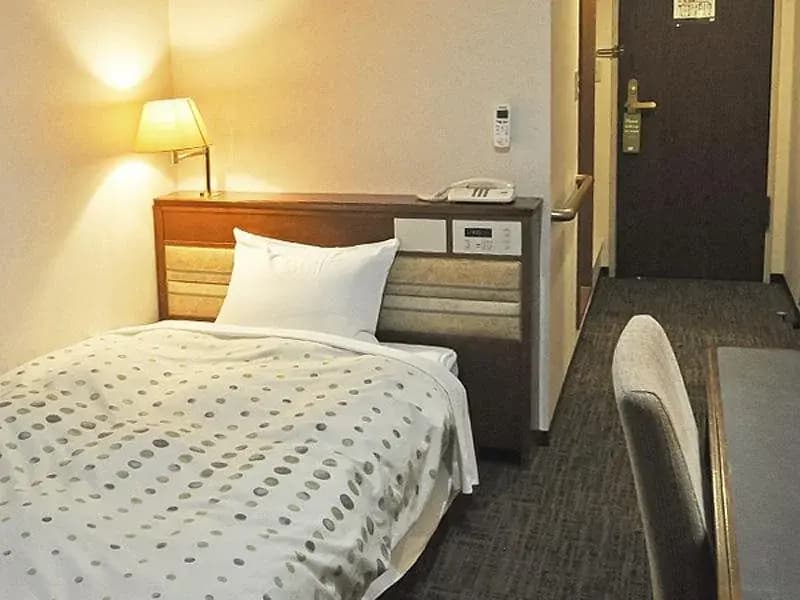 The Canaan Hotel - photo 2
