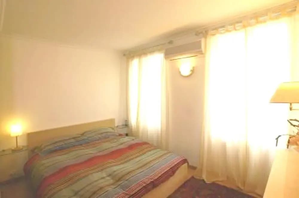 Apartment With 2 Bedrooms in Paris, With Wonderful City View and Wifi - photo 4
