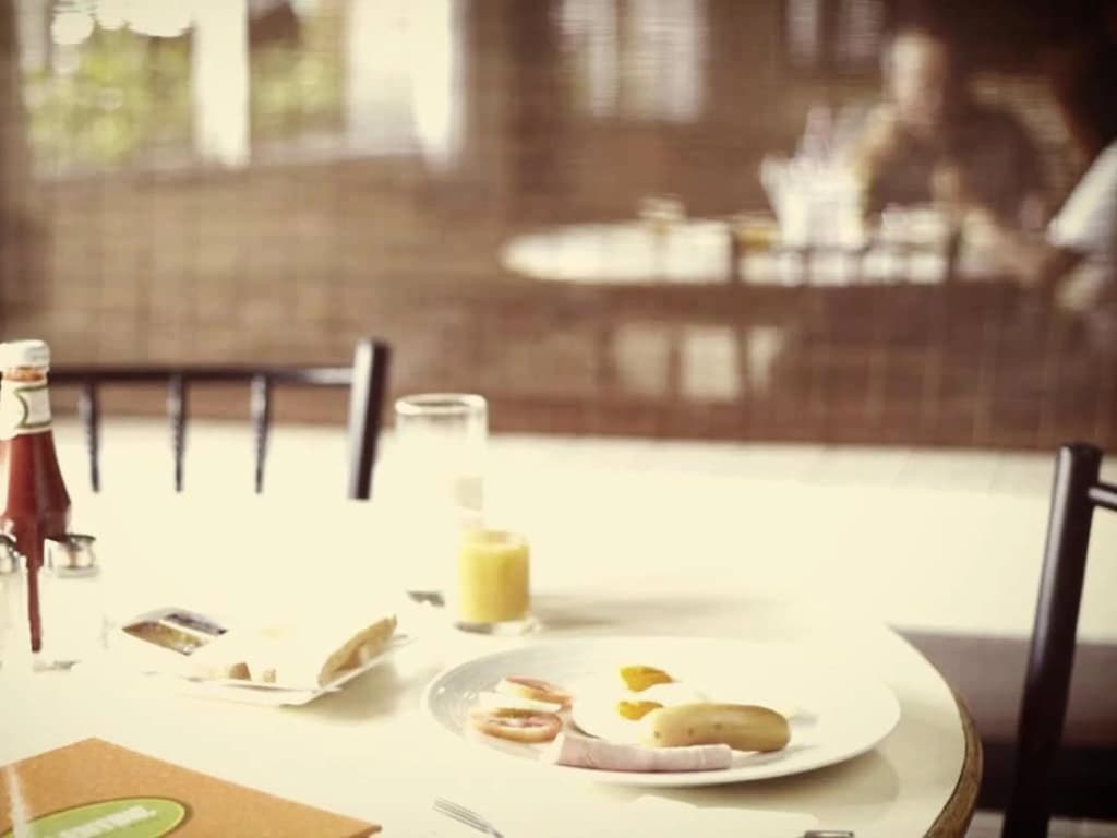 The Krungkasem Srikrung Hotel - photo 10