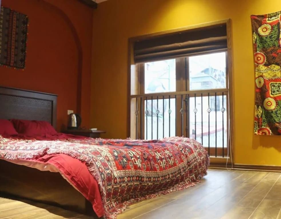 No 10 Homestay - photo 2