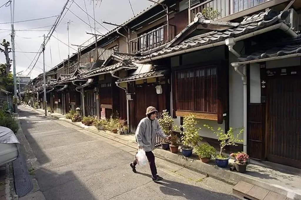 Demachi 2 - main photo