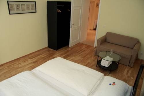 Livingston Apartment Davinci - photo 8