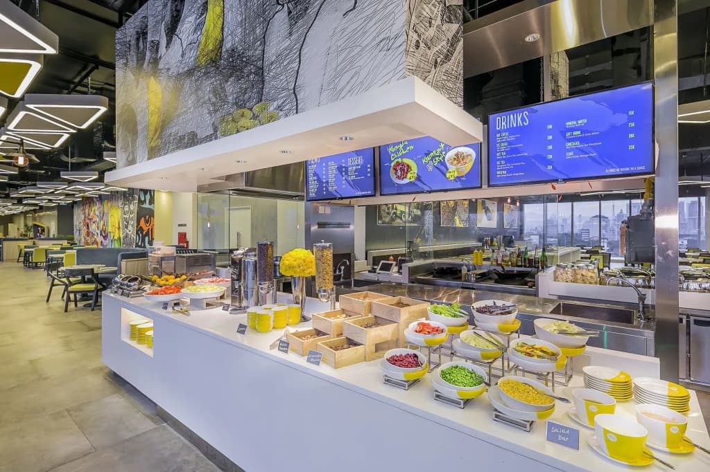 YELLO Hotel Harmoni Jakarta - photo 10
