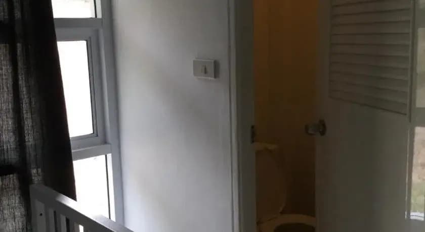 Ananas Samui Hostel - photo 6