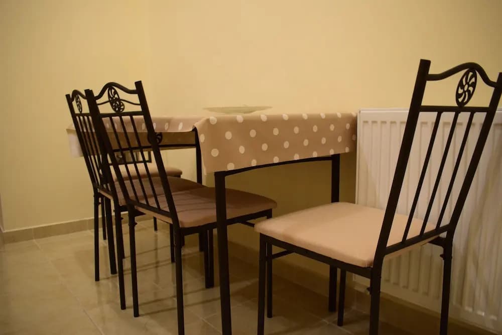 Orient Deluxe Apartments - photo 14