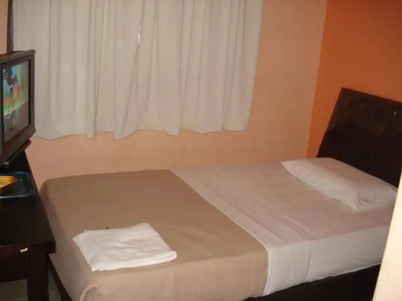 Hotel Tuaran - photo 5
