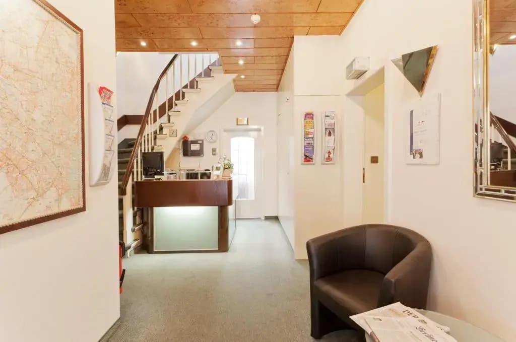 Hotel Benn - photo 15