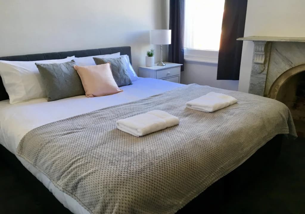 The Grand Hotel Healesville - photo 4