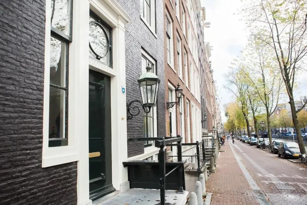 Mokum Suites - photo 8