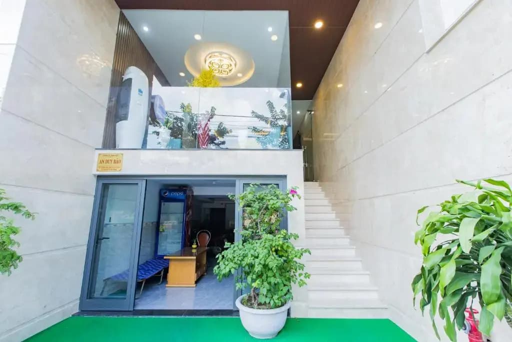 Dang's Hotel - photo 12