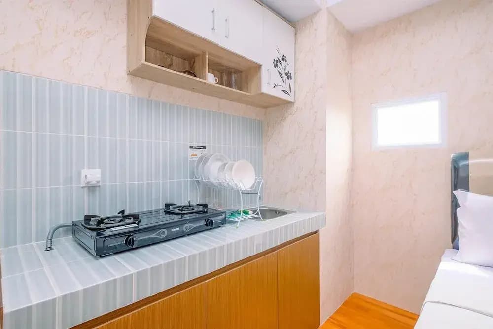 Nice And Cozy Studio At La Hub City Apartment - photo 13