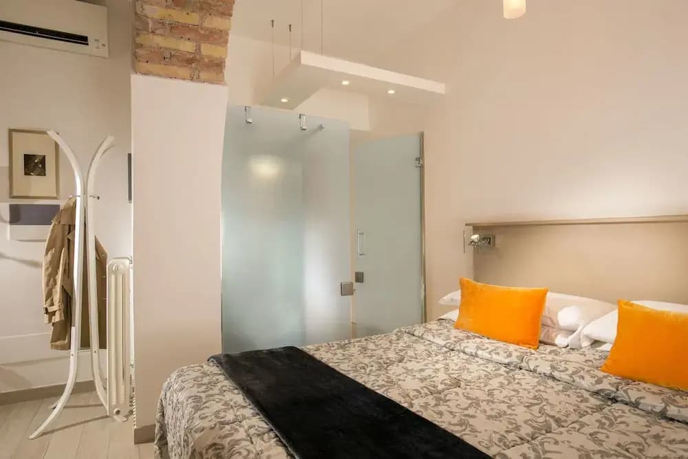 Vatican Suites Apartments - photo 2