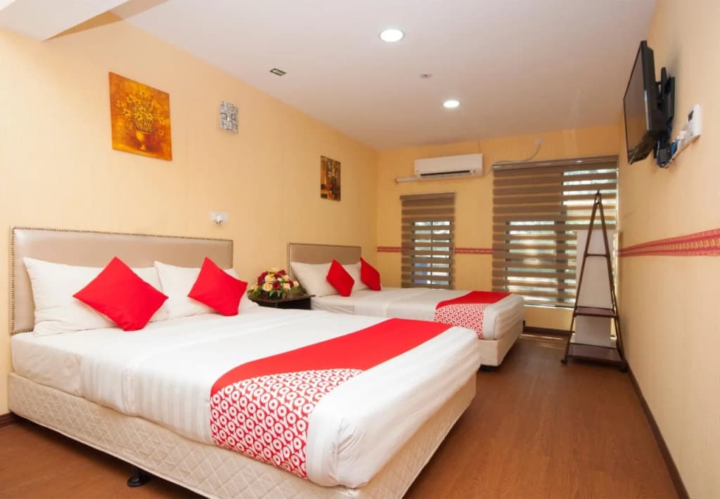 Bintang Square Hotel - photo 3