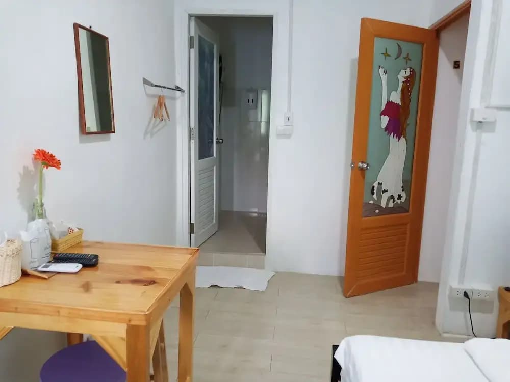 D House Hostel - photo 4