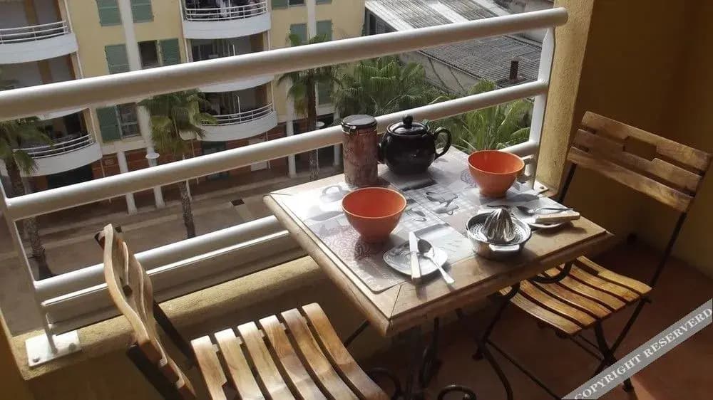 Appartement 4 personnes avec terrasse et parking quartier du Port de Nice - photo 3