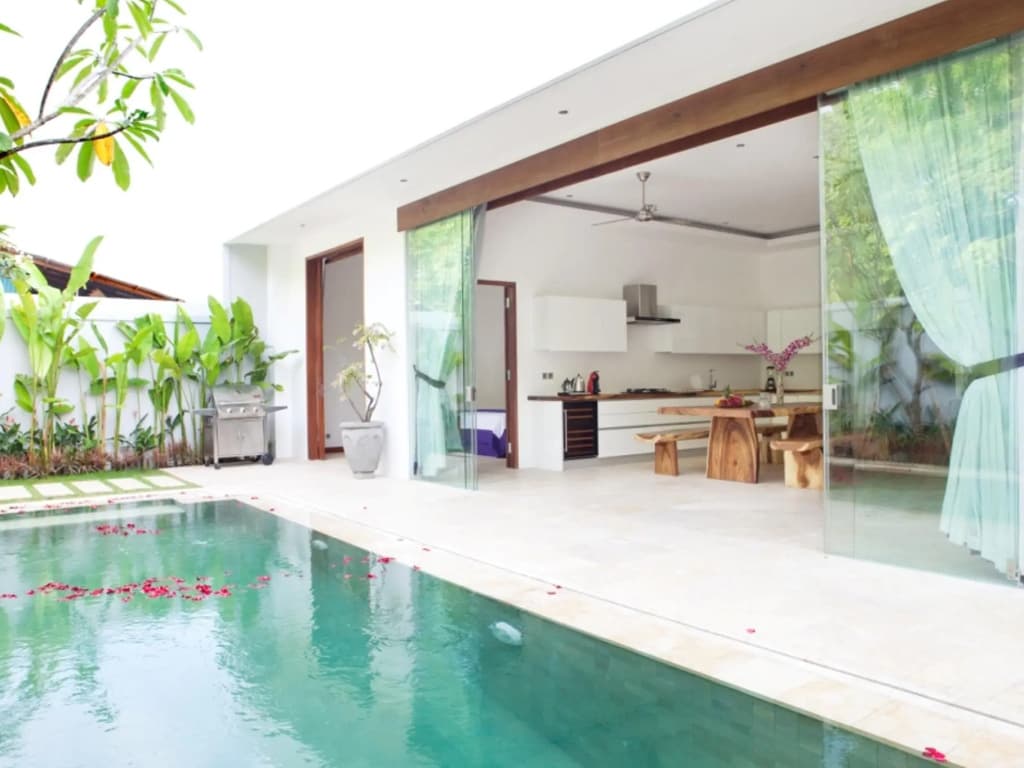 Anema Villa Seminyak - photo 18