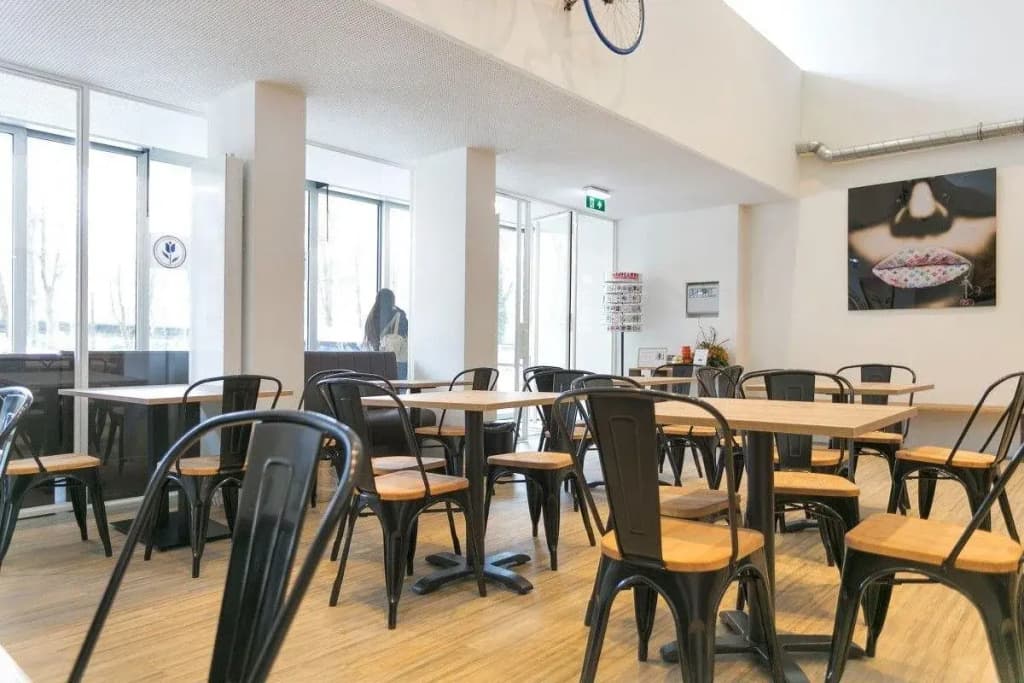 Dutchies Hostel - photo 22