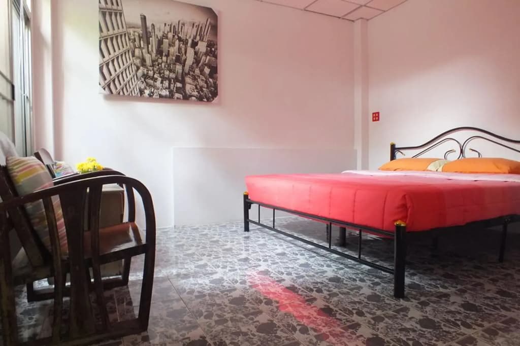 Sabina Guesthouse - photo 2