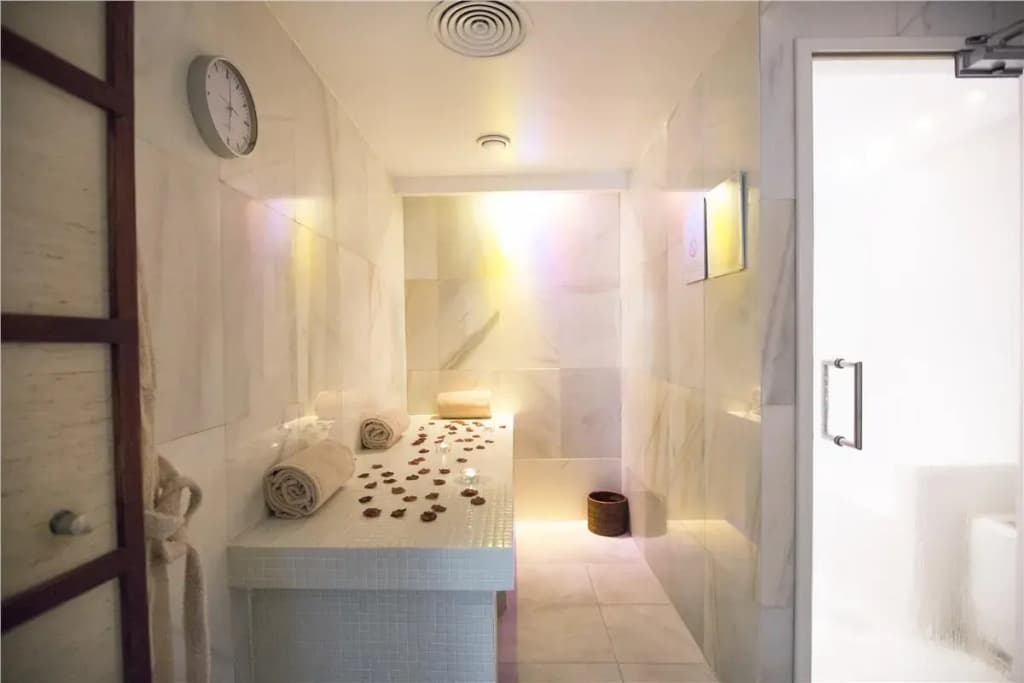 Hospes Puerta de Alcalá, a Member of Design Hotels - photo 20