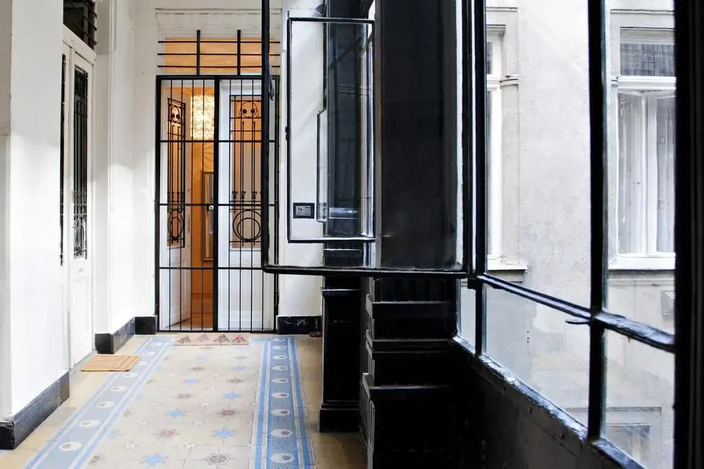 Viktoria Apartment - photo 8