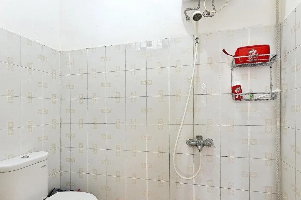 Zen Rooms Karet Tengsin - photo 7