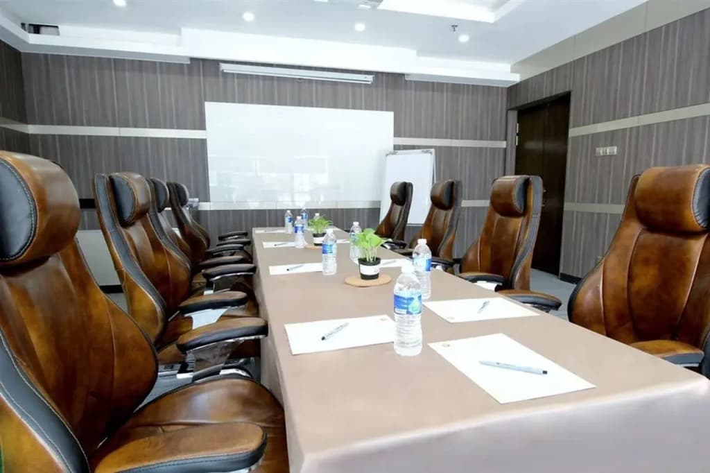 Arenaa Star Hotel - photo 17
