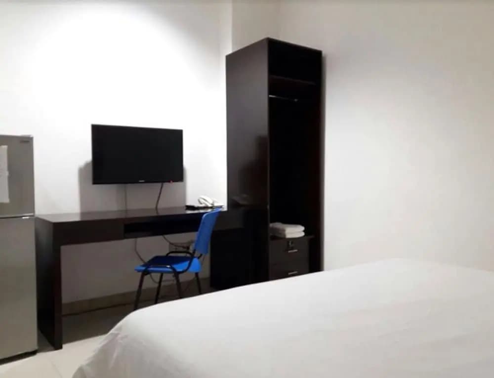 Galaxy Hotel - photo 2