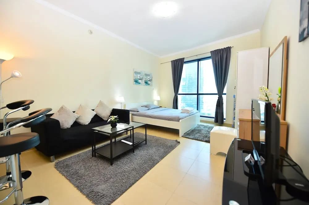 Silver - Modern Studio with lake view - photo 2