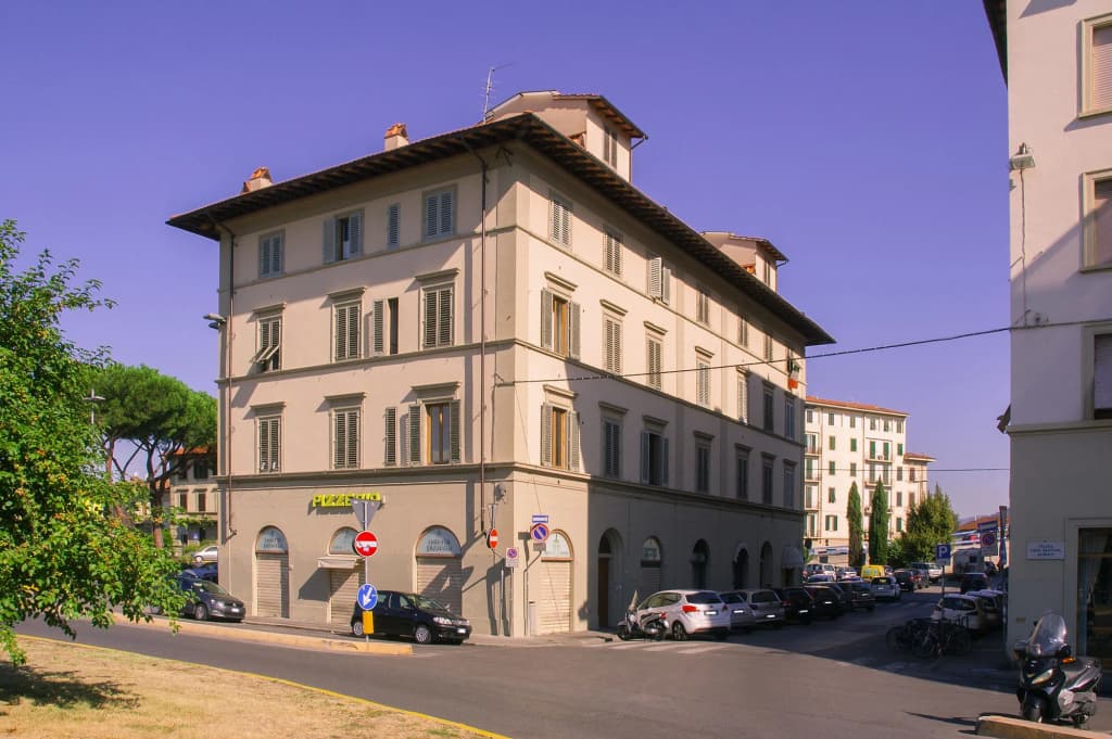 In Florence Apartments - photo 16