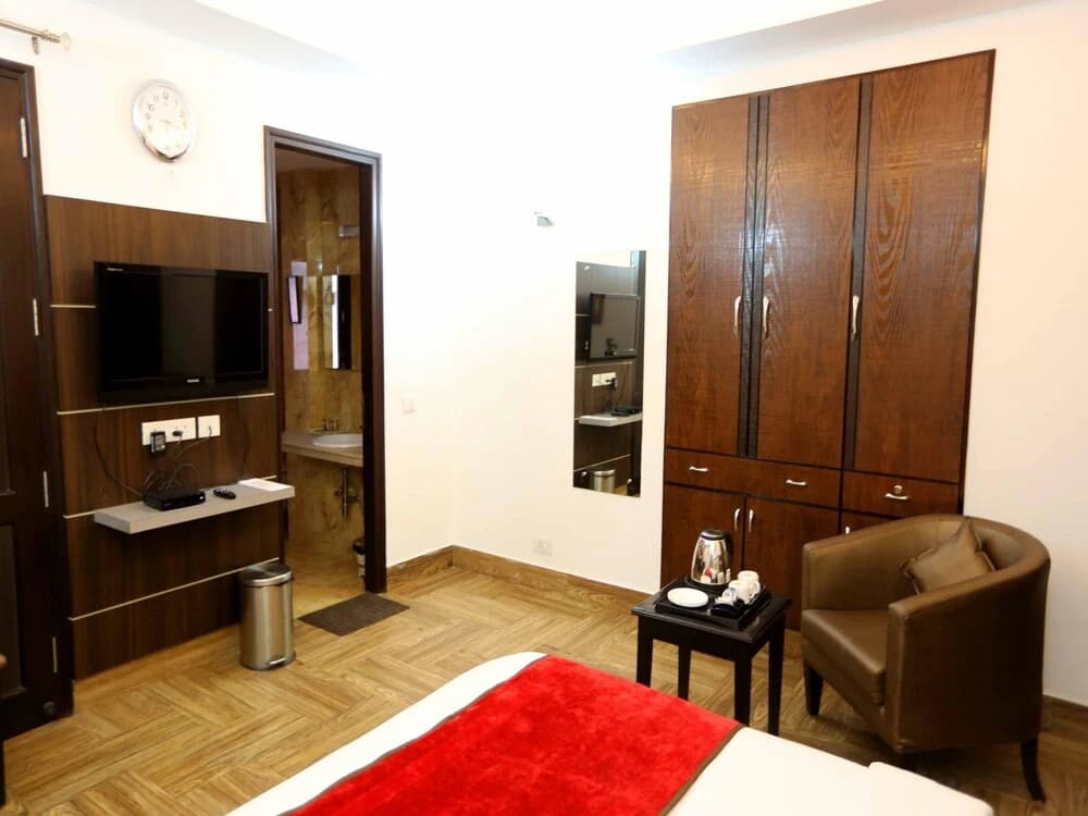 OYO 397 Hotel RR Residency - photo 5