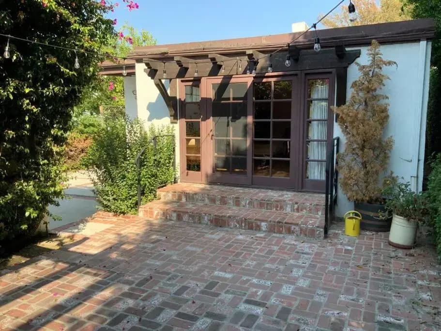 House, walking distance from Universal Studios - photo 2