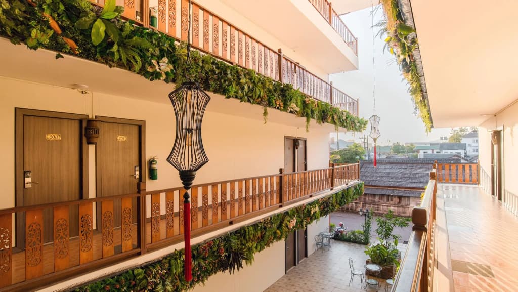 B2 Airport Boutique & Budget Hotel - photo 14