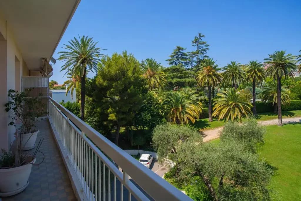 Superbe Appartement de 3 pièces rénové avec Vue Mer - photo 12