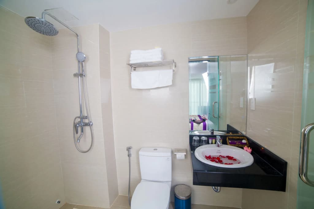 Lavender Nha Trang Hotel - photo 8
