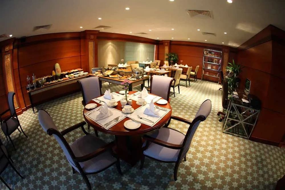 Wiseman Grand Hotel - photo 19