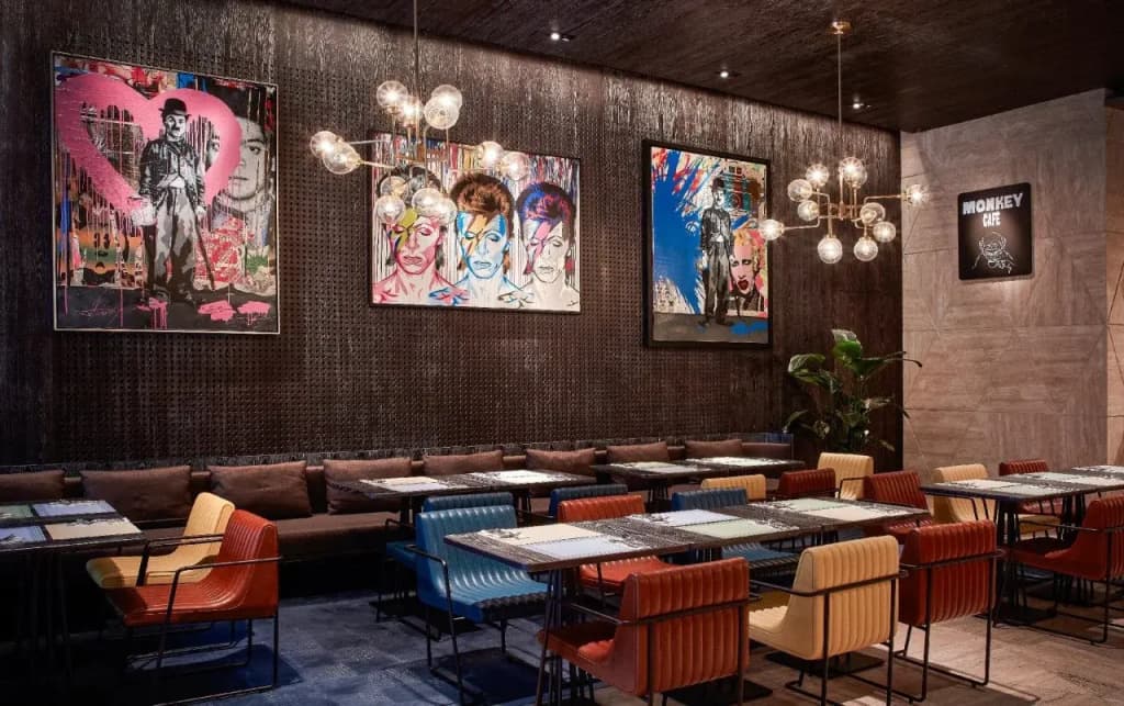 The Emperor Hotel - photo 13