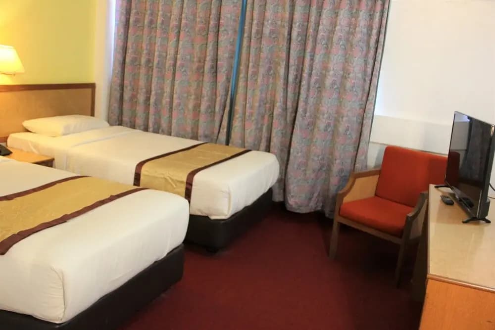 Miri Hotel - photo 6