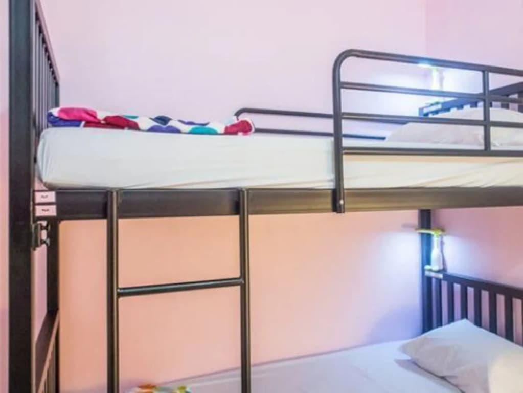 Baan Nampetch Hostel - photo 5