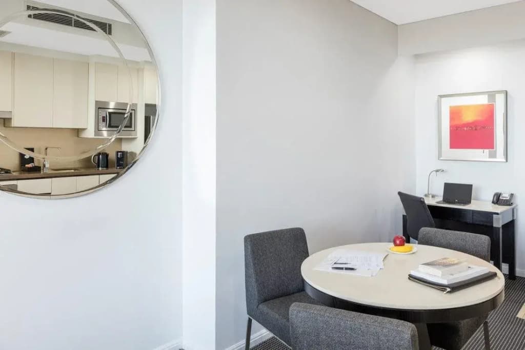 Meriton Suites North Ryde - photo 6
