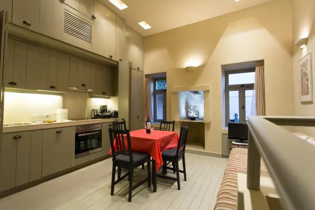 Plaka360 Apartments - photo 4