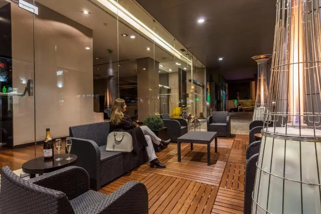 Czar Lisbon Hotel - photo 21