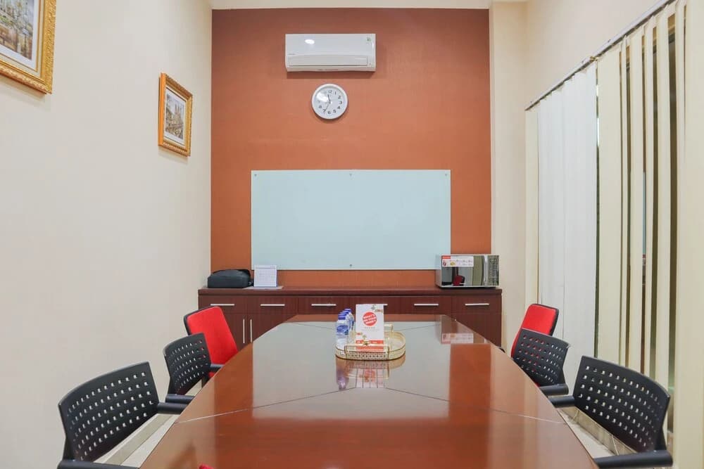 Puri Inn by OYO Rooms - photo 2