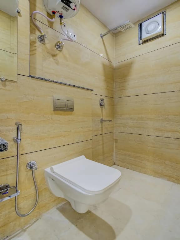 OYO 46440 India Continental - photo 5