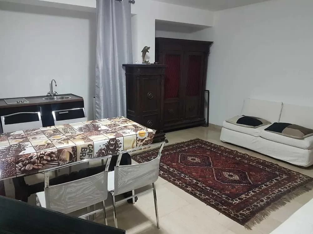 House Eur - photo 4
