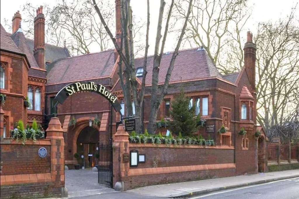 St Paul's Hotel - main photo