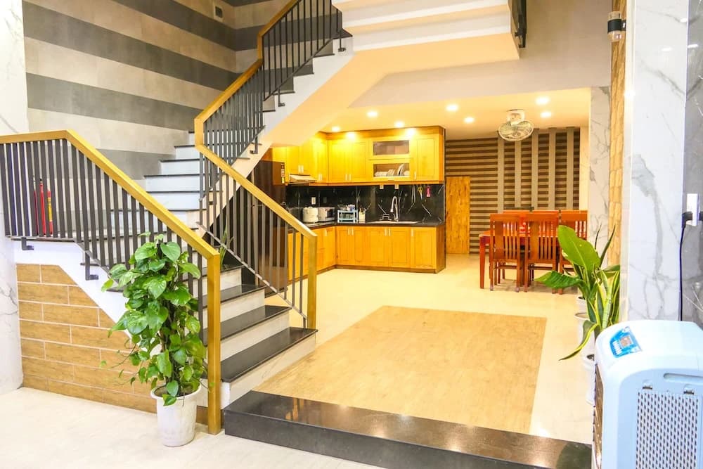 T P Luxury House - photo 15
