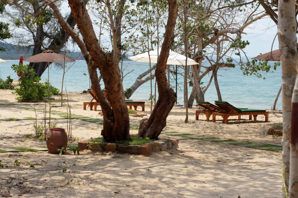Gold Sand Beach Bungalow - photo 7
